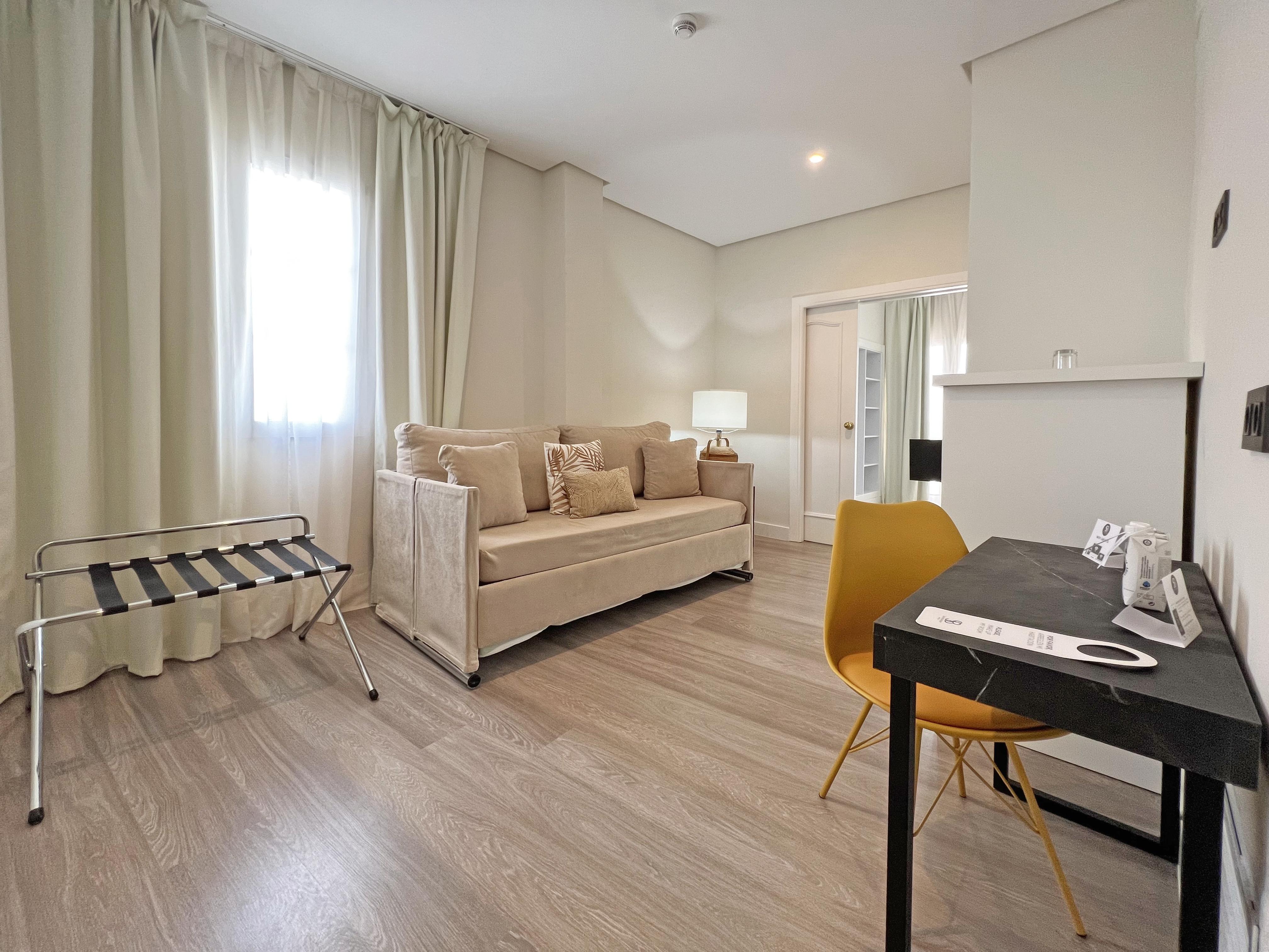 Soho Boutique Puerto Hotel